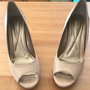 Andrew Geller Nude Heels